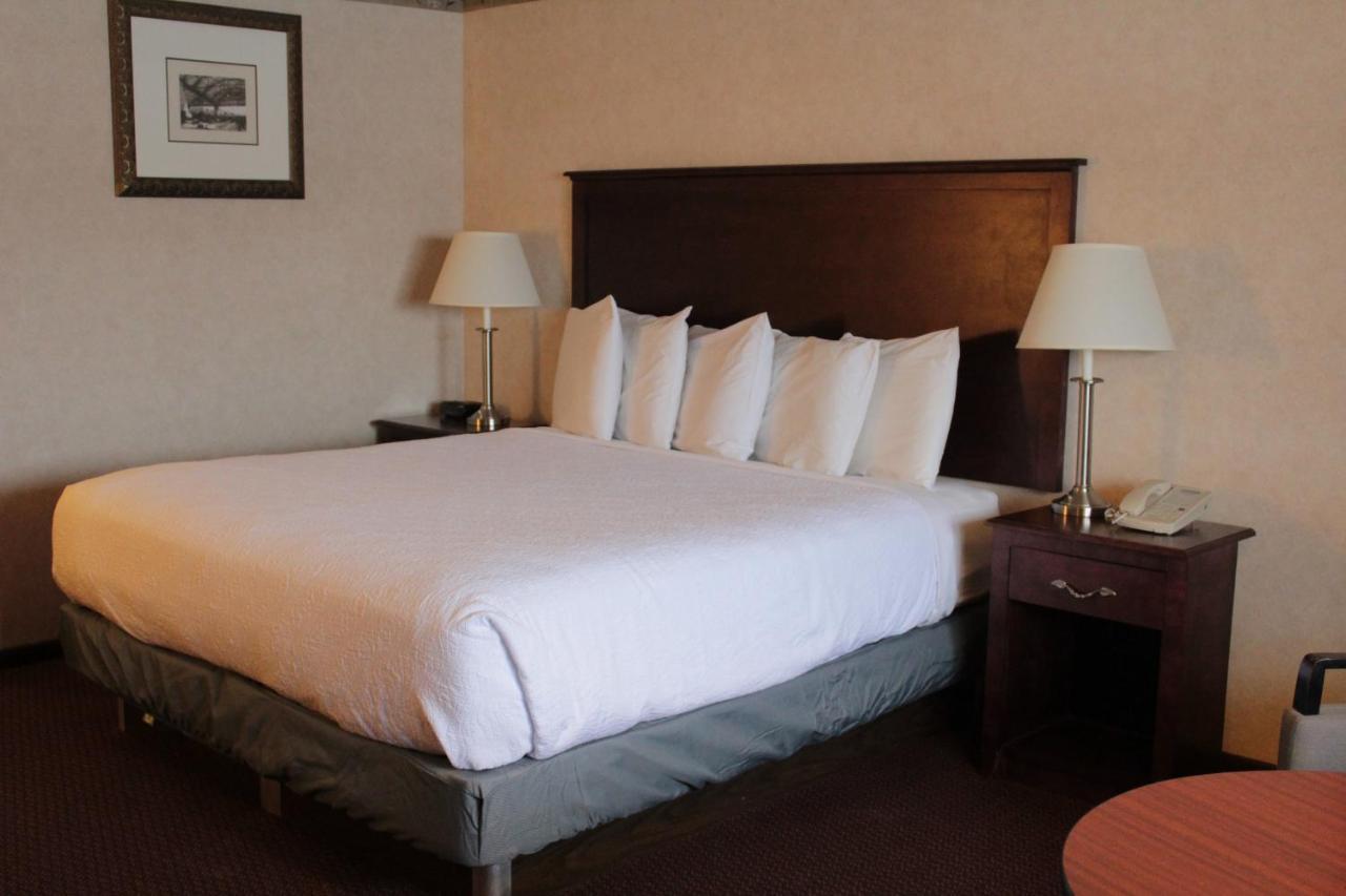 Shiretown Inn & Suites Houlton 外观 照片