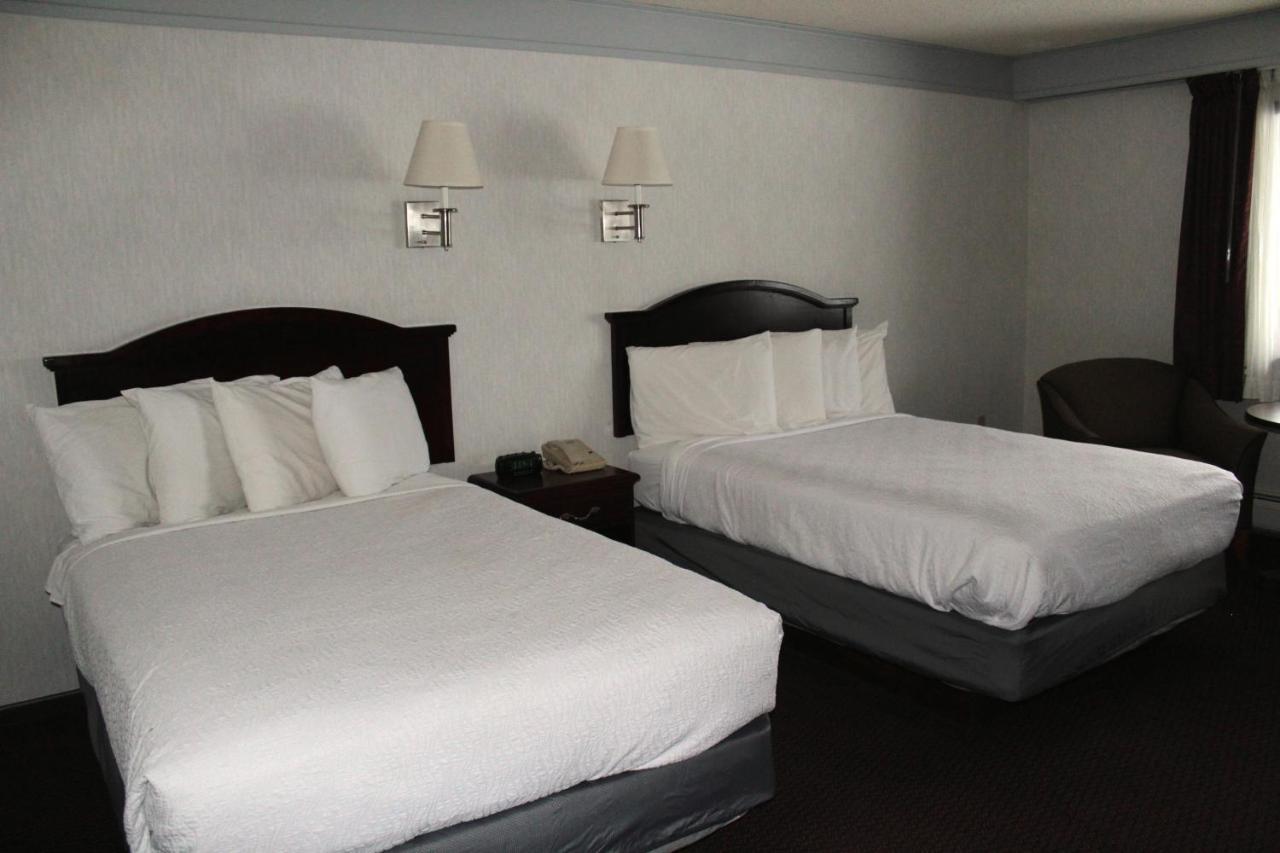 Shiretown Inn & Suites Houlton 外观 照片